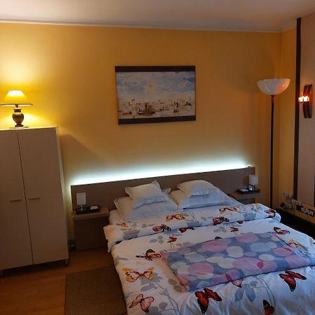 Casa Negoiu Apartment Târgu-Mureş Екстериор снимка